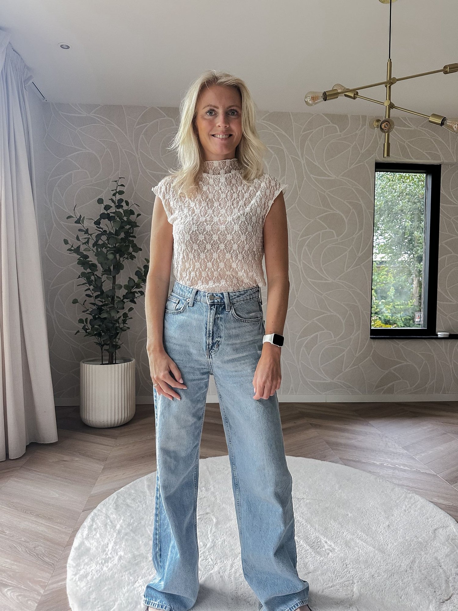 Lace Grace Top Off-white