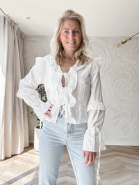 Saint-Rémy Romance Blouse + short