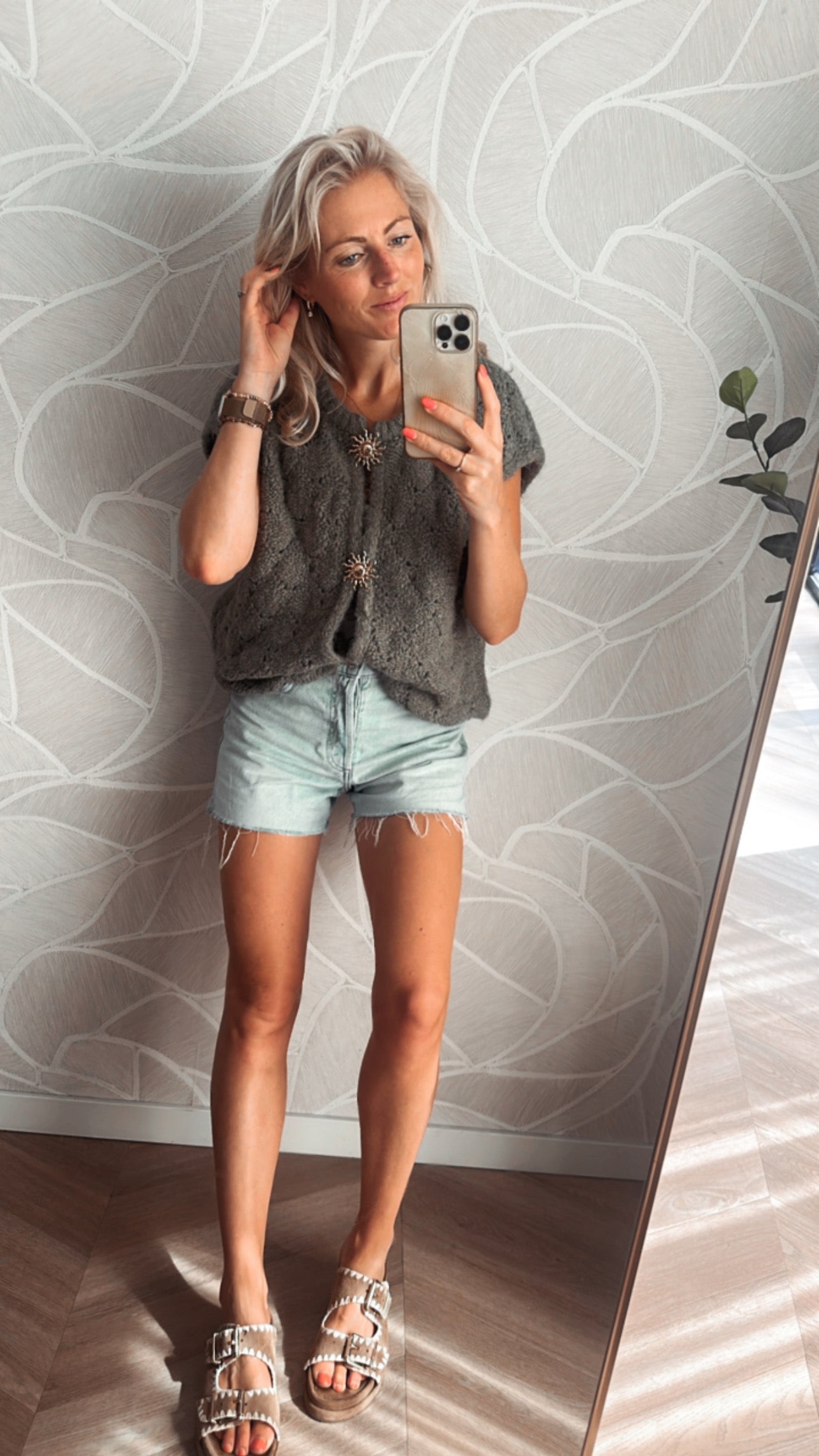 Sunshine Knit Vest Olive