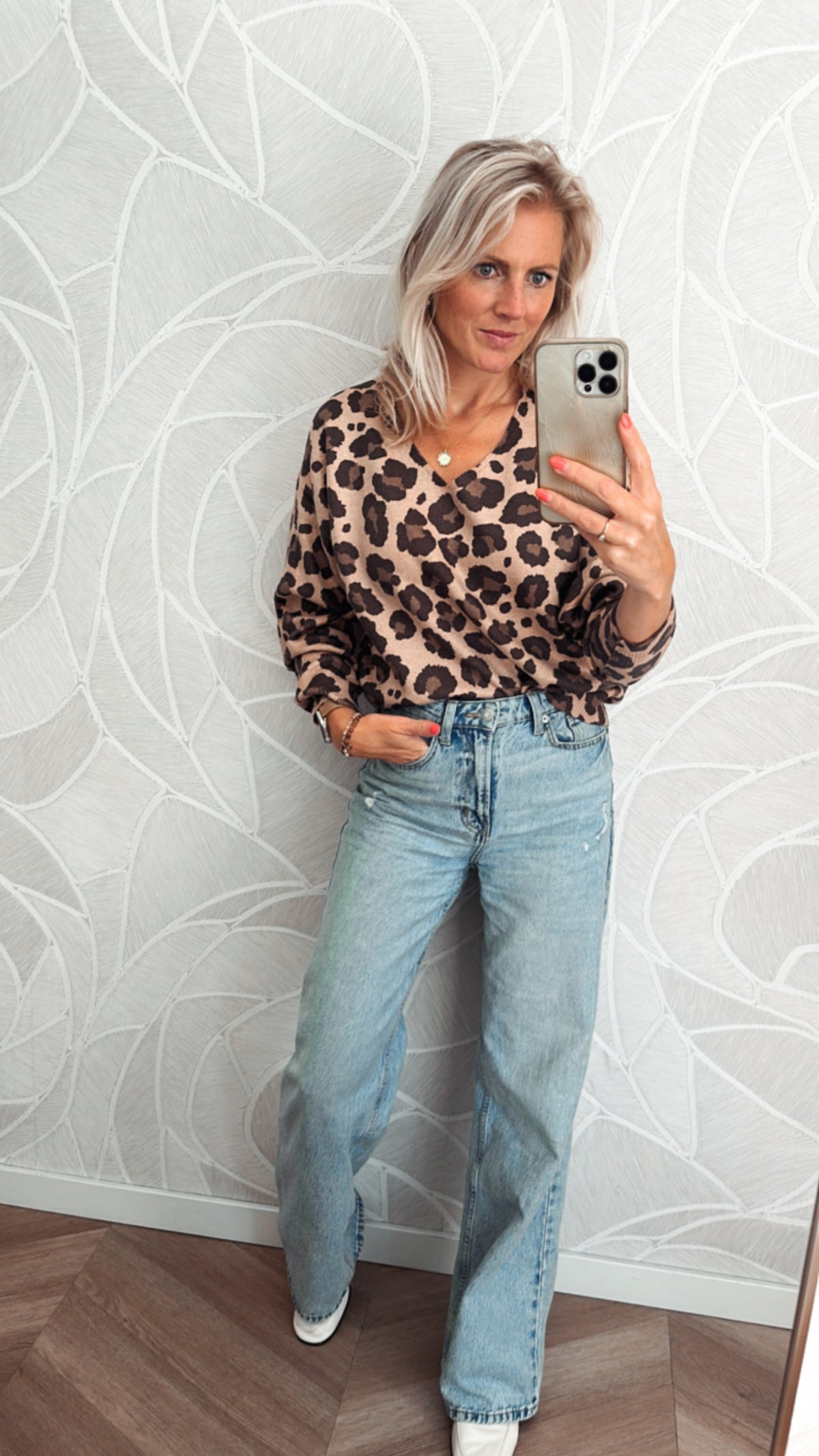 Wild Chic Panterprint Trui Brown