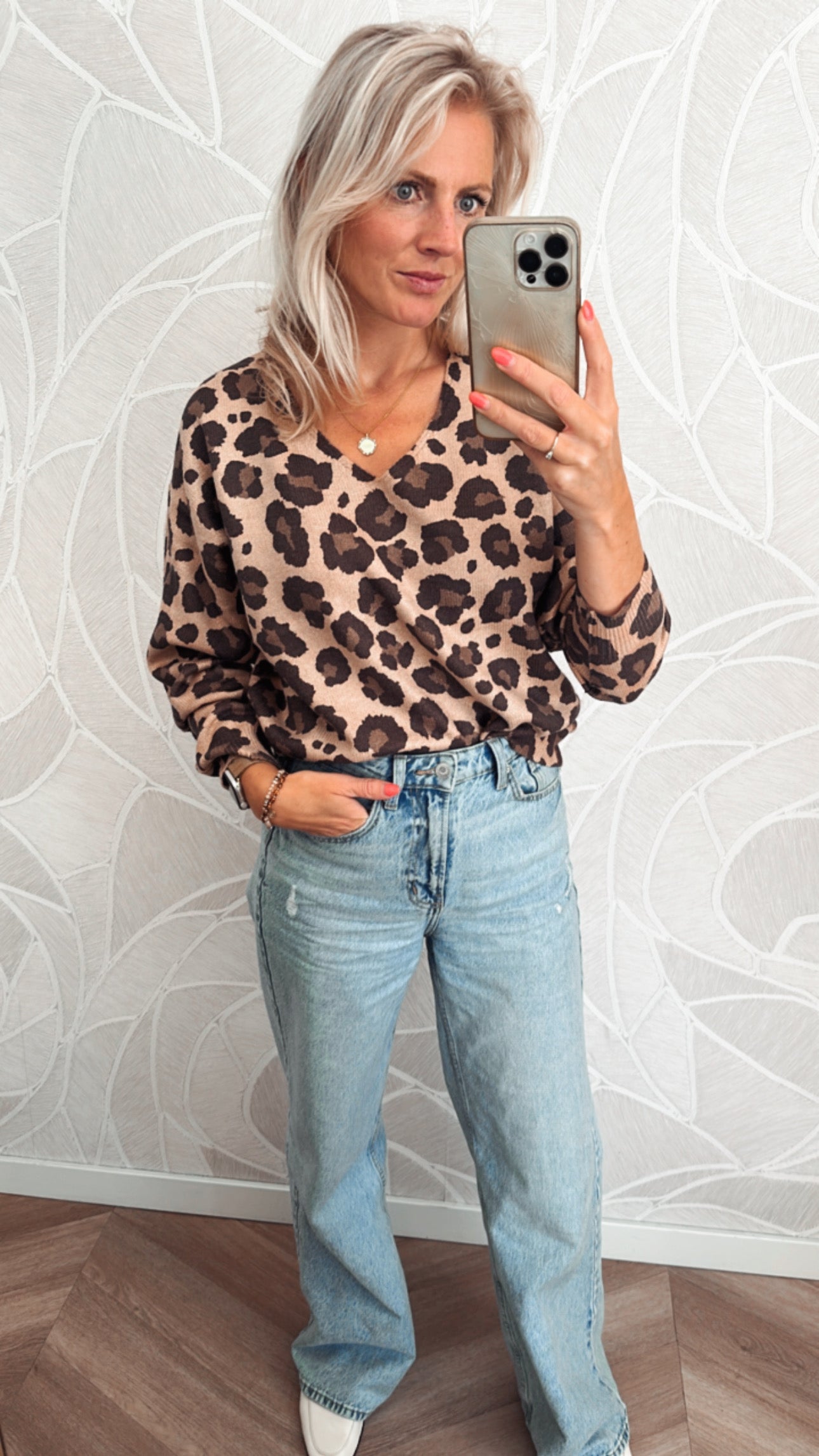 Wild Chic Panterprint Trui Brown