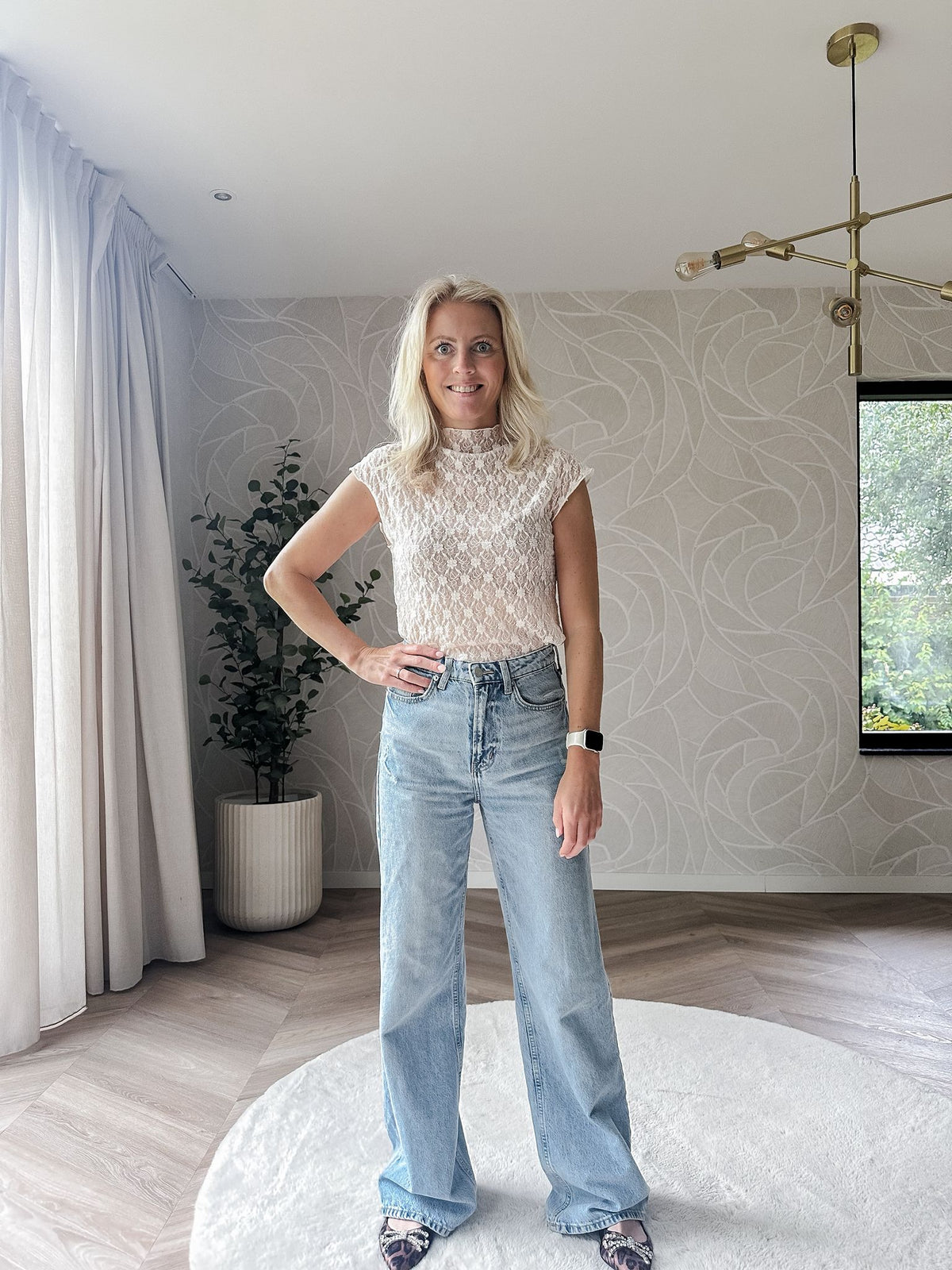 Lace Grace Top Off-white